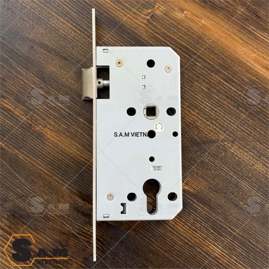 Thân khóa lưỡi gà Yale YML04/5572 US32D