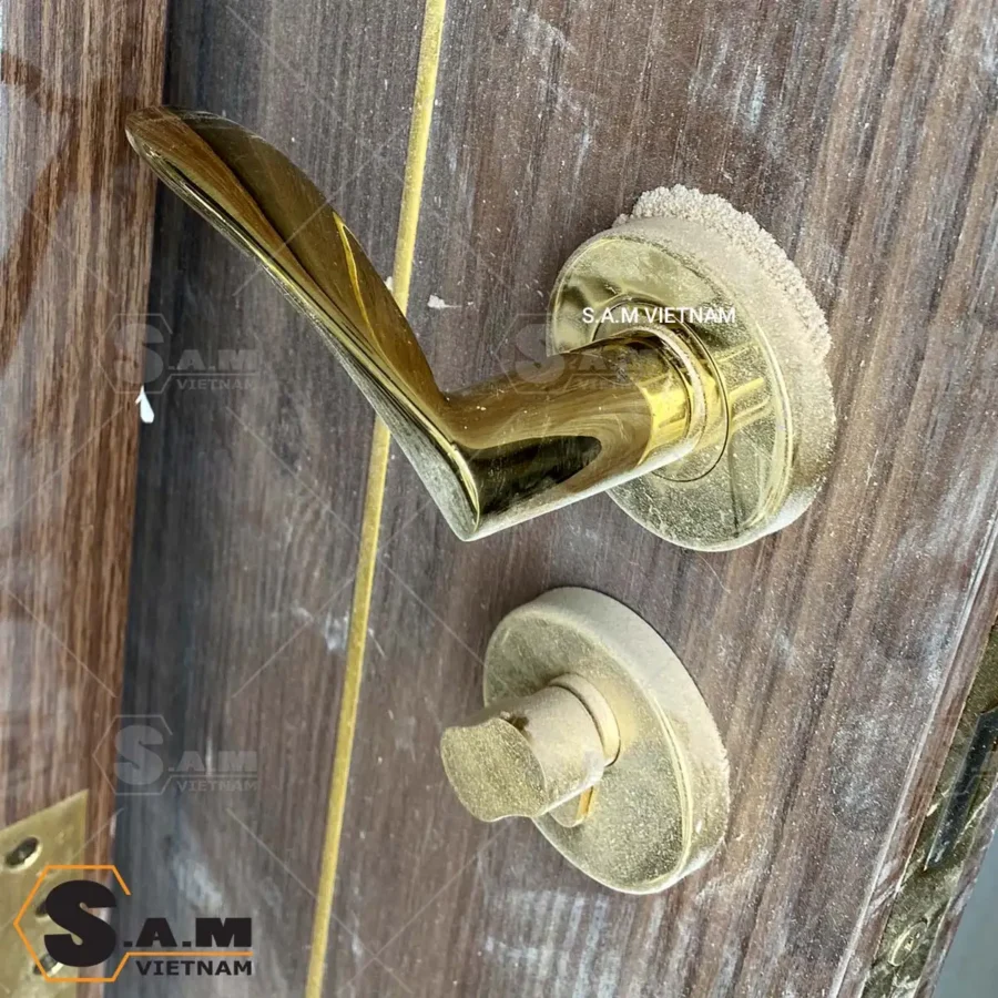 Bộ khóa tay gạt Yale YSL-030 US3 cho cửa đi màu Đồng bóng